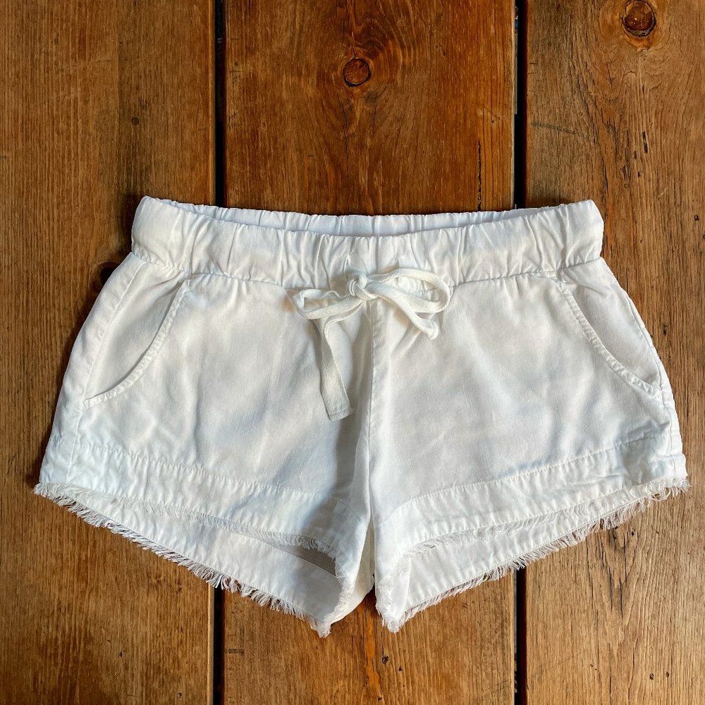 Cloth & Stone 100% Tencel Little White Shorts Summer Beach Shorts